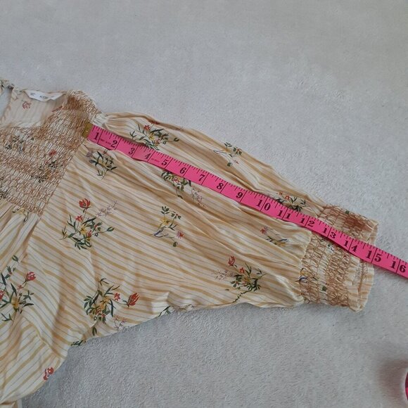 ACOS&A Women's Medium Yellow Floral Stripe Blouse - Picture 13 of 16